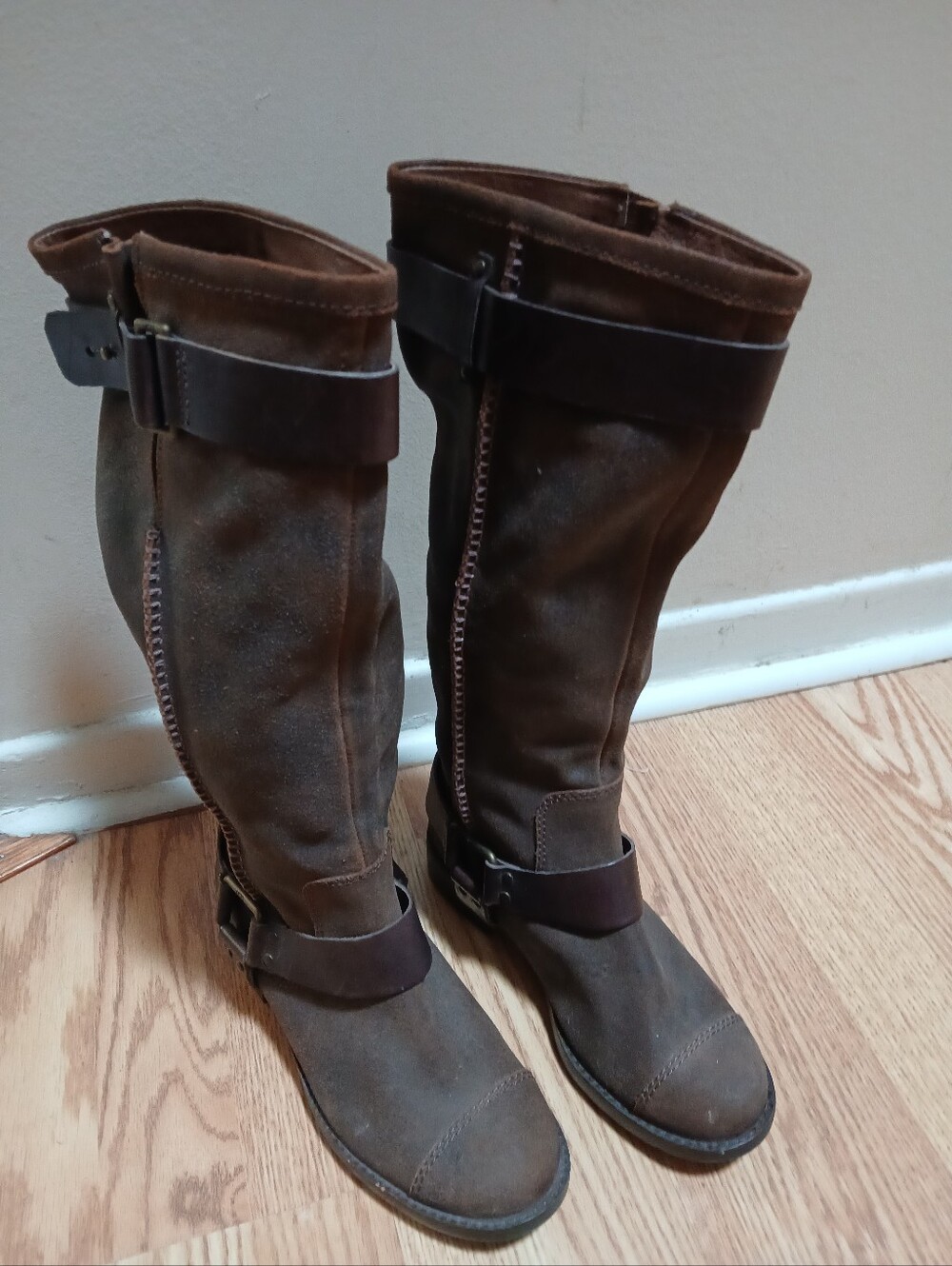 UGG Dark Brown Suede Mid-Calf Buckle Boots EU 37
